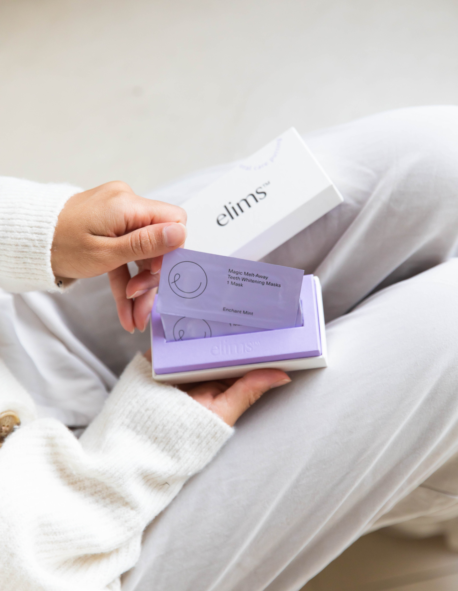 Magic Melt-Away Teeth Whitening by ELIMS. Clinically proven to lighten teeth upto 7 shades in 14 days. Totally enamel safe! Made for sensitive teeth. 