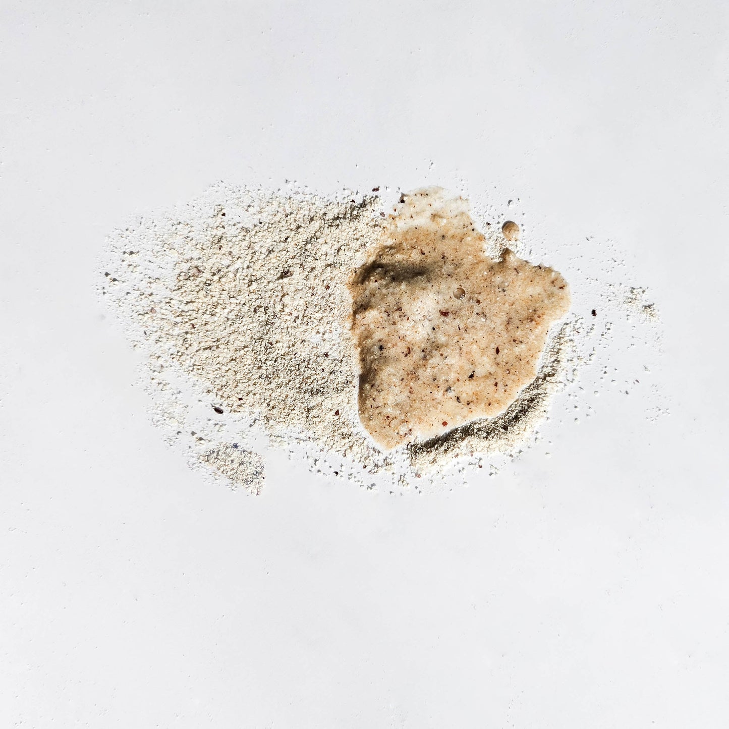 PLANTA BUFF Exfoliating Grains by Esteli